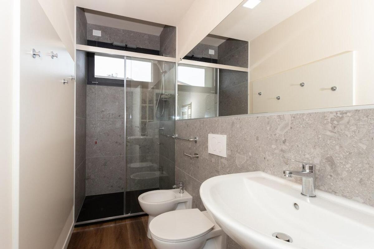Palazzo Mazzini Otel Cornaredo Oda fotoğraf